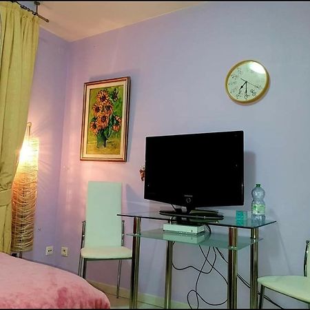Home For 2 Few Steps From Casino Monte Carlo And Beach بوزولي المظهر الخارجي الصورة